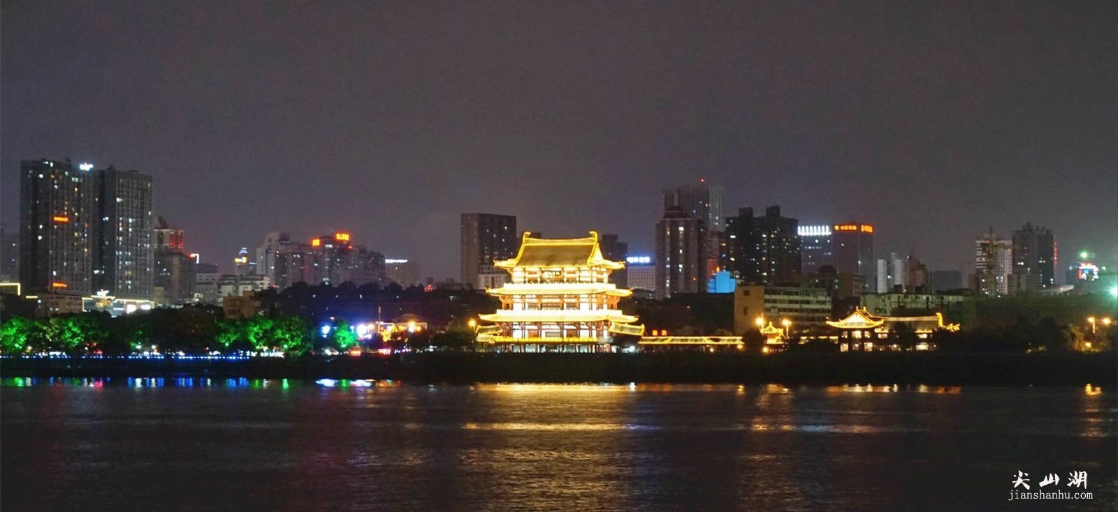 p4913xN33fXc61Cd.jpg