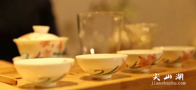 PHO7gDJw1gz61j8w.jpg